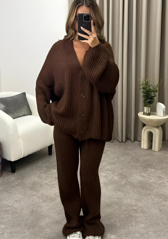 Everyday Luxe Ribbed Lounge Set